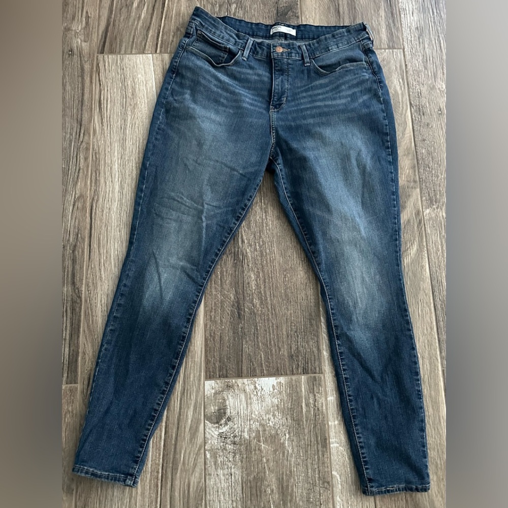 Levi Strausse Signature Women's Jeans
